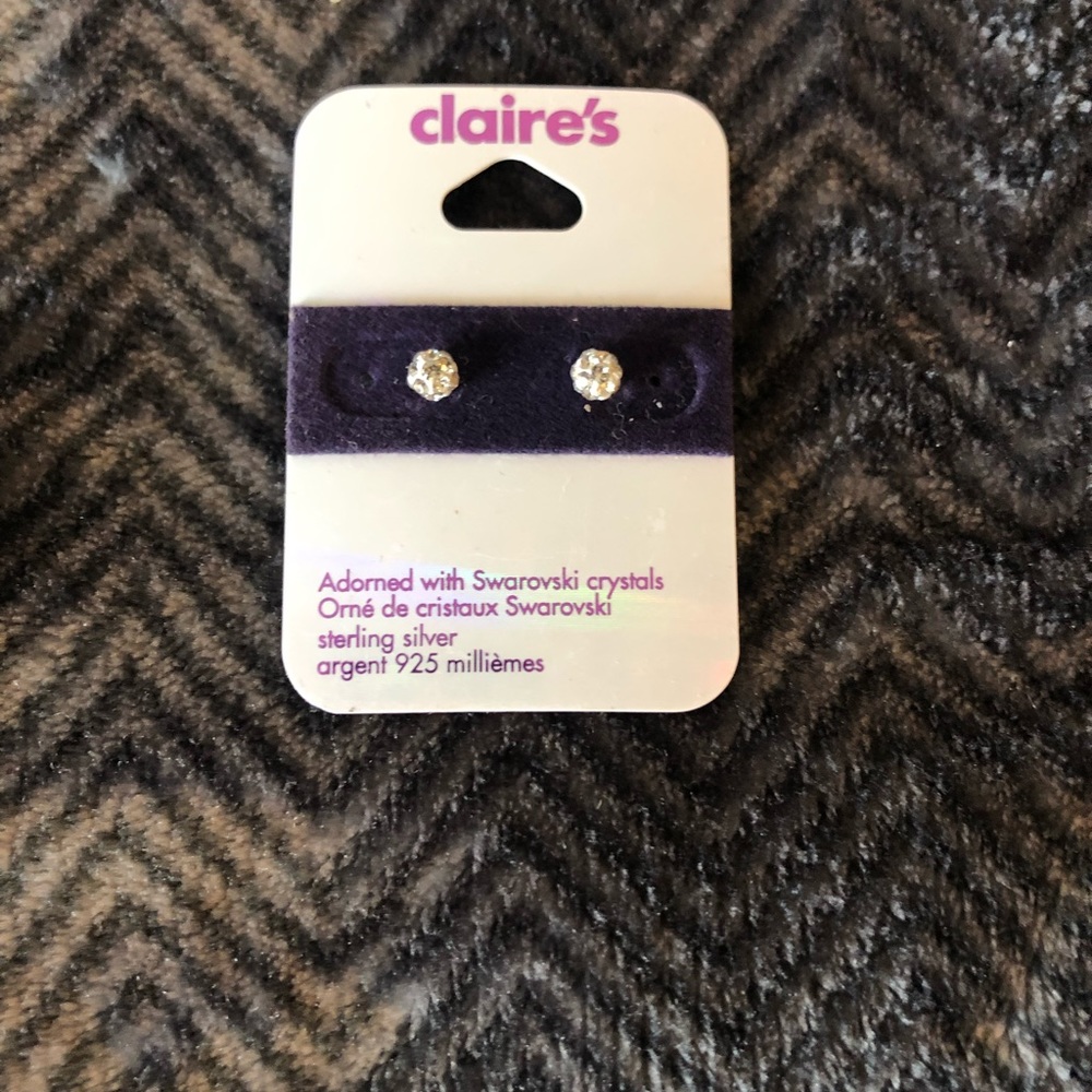 Swarovski round earrings